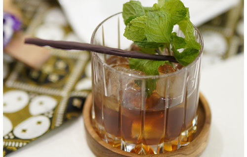 THE BEST TEA COCKTAIL