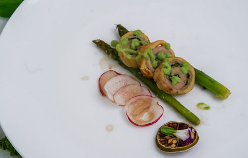 Grand Mercure Jakarta Harmoni - Chicken Rolade Coliander And Asparagus