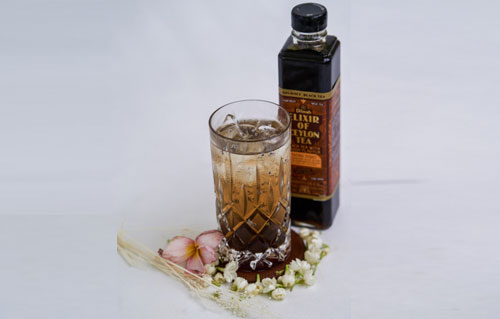Domicile Kitchen & Lounge - Solo Pink Ice Tea Domicile Kitchen & Lounge - Solo Pink Ice Tea