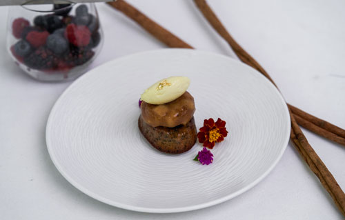 Double Tree By Hilton Hotel Jakarta - Financier Tea & Apple Jelly Double Tree By Hilton Hotel Jakarta - Financier Tea & Apple Jelly